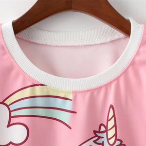 Giraffe with Glasses Cropped Short Sleeve T Shirt