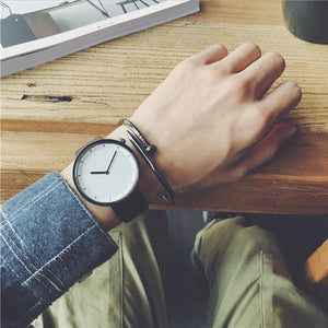 Minimalist stylish Mens quartz watch